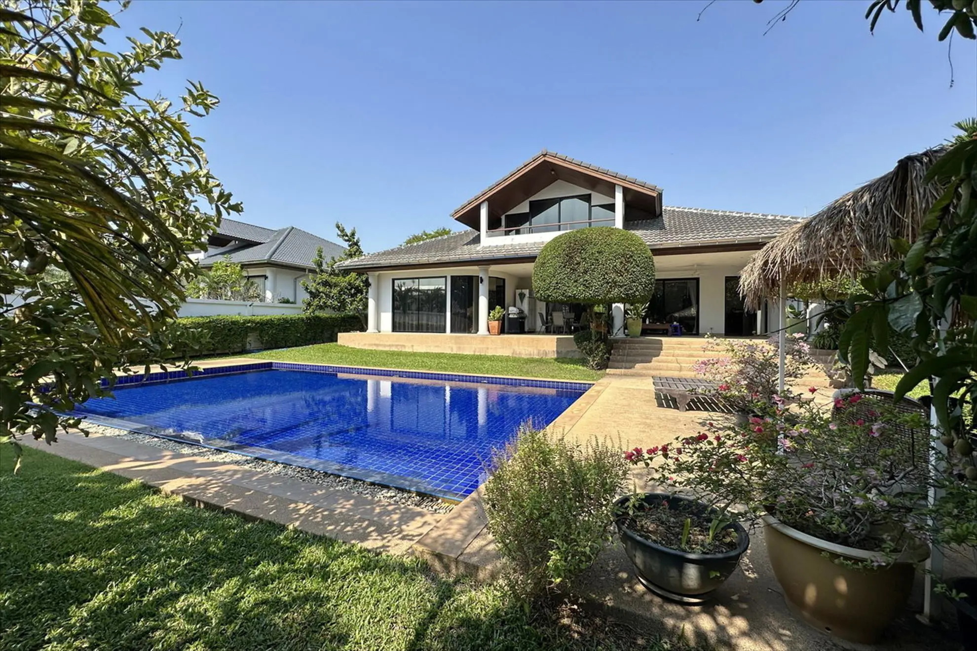 Mountain View Residence