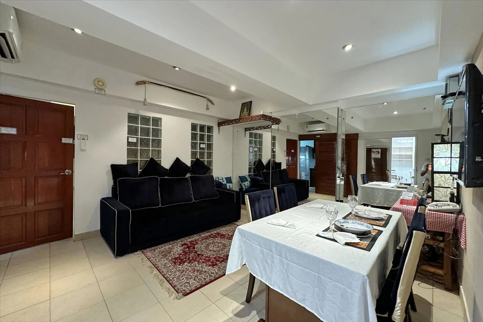 Center Condo