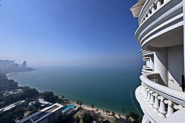 Park Beach Condo Pattaya